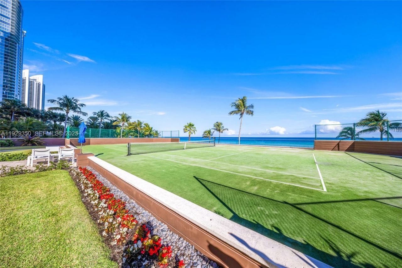 17555 Collins Ave, Unit 303, Sunny Isles Beach, FL 33160 Photo