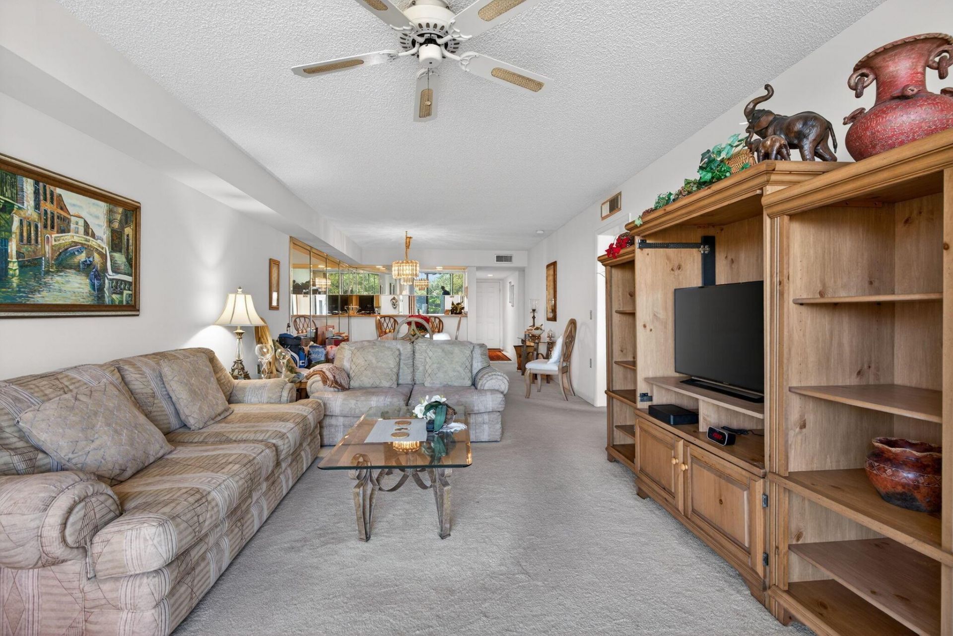 2581 Village Boulevard, Unit 401, West Palm Beach, FL 33409 Photo