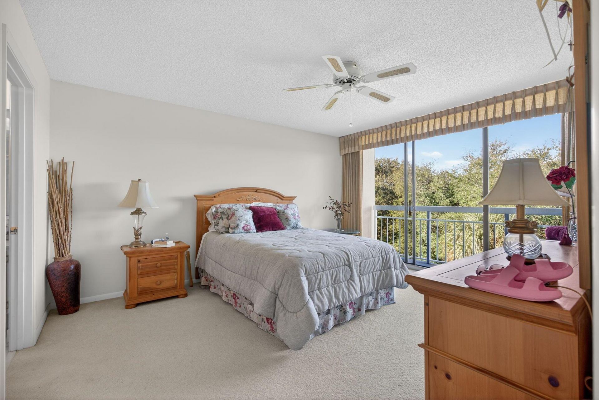 2581 Village Boulevard, Unit 401, West Palm Beach, FL 33409 Photo