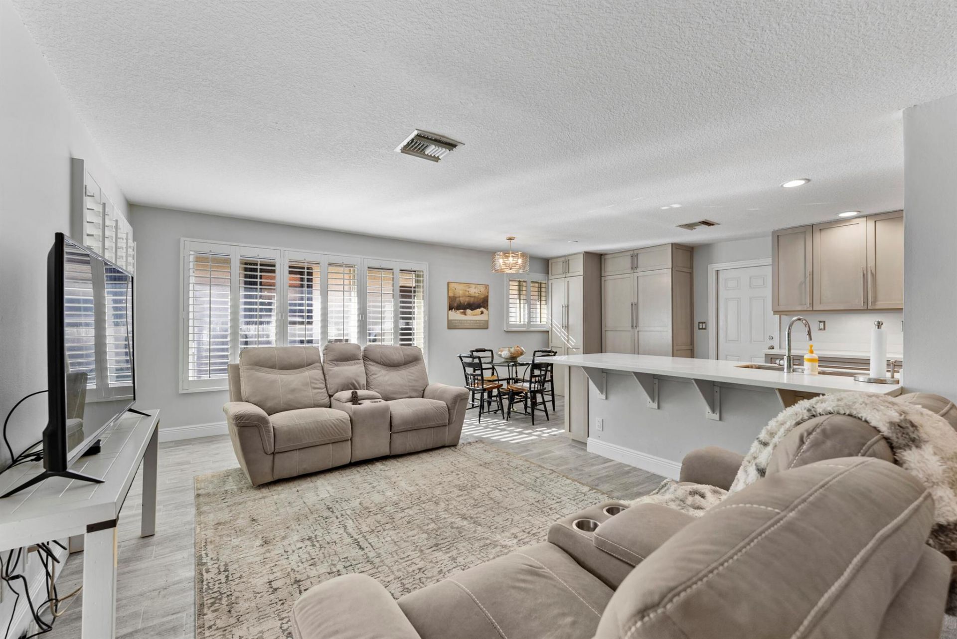 334 NW 42nd Street, Boca Raton, FL 33431 Photo