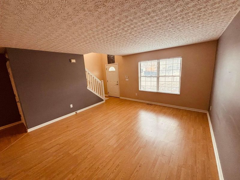 2967 Brookmont Court , Hilliard, OH 43026 Photo 5