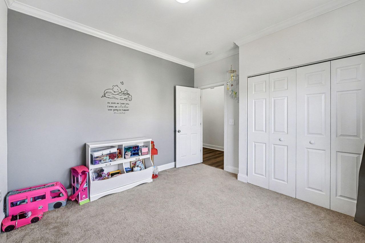 4106 Babbitt Street Photo 10