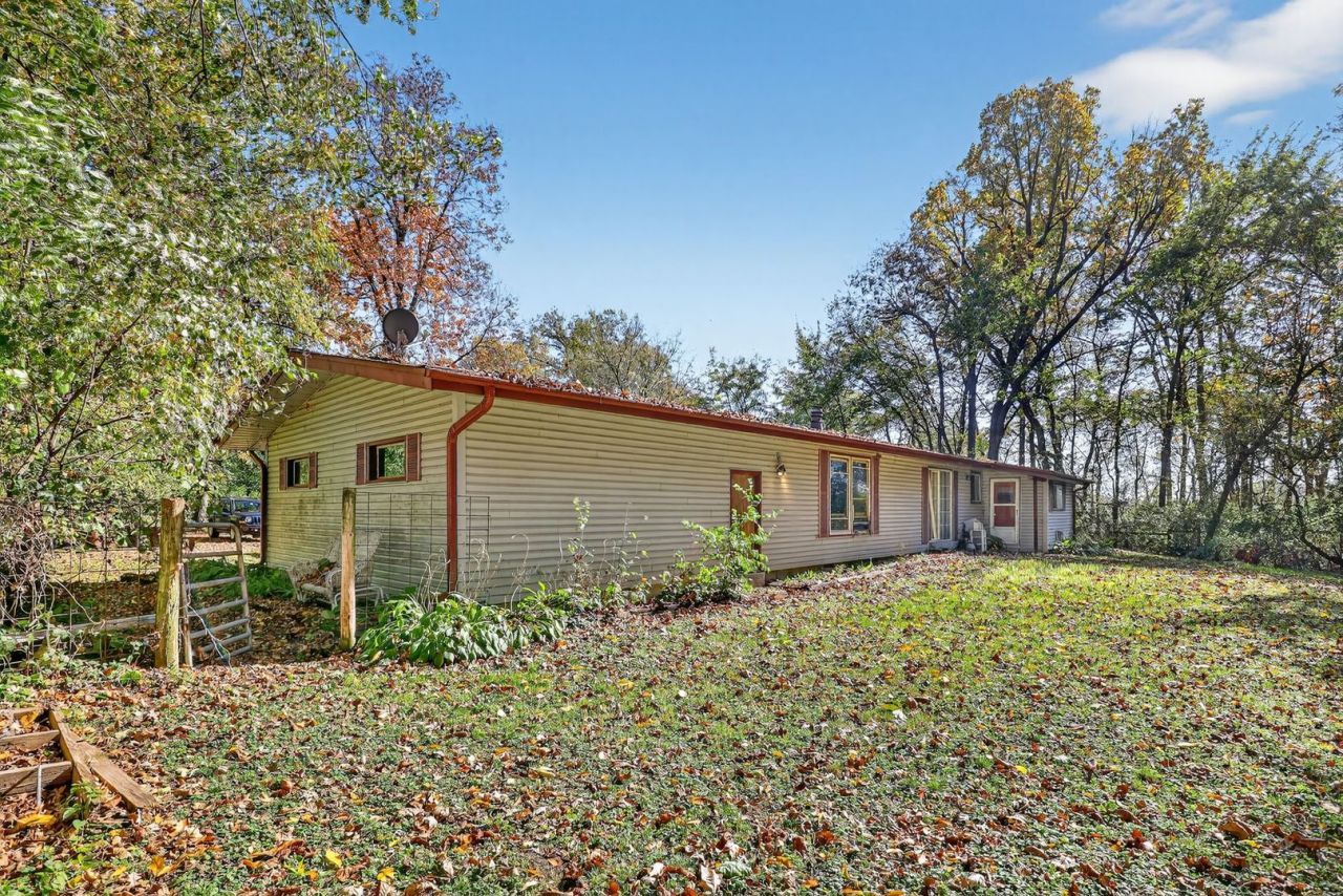 21364 Burr Oak Road, Harvard, IL 60033 Main Photo