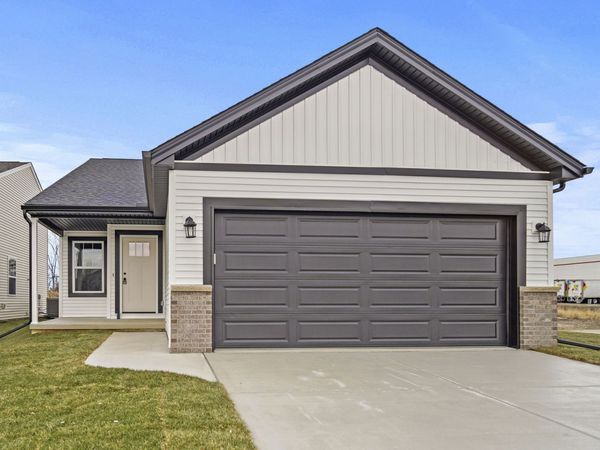 1 Eric Court, Bloomington, IL 61705