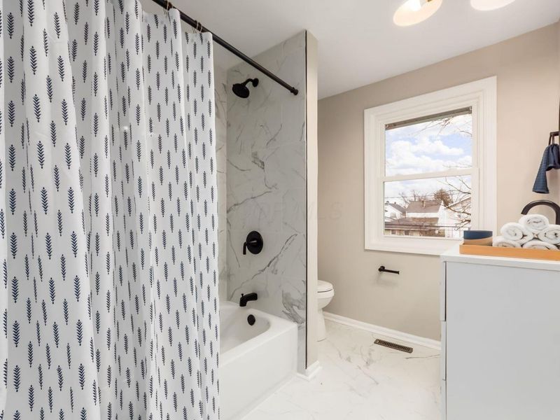 1554 E Maynard Avenue, Columbus, OH 43211 Photo 24