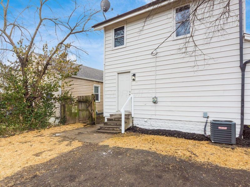 1554 E Maynard Avenue, Columbus, OH 43211 Photo 29