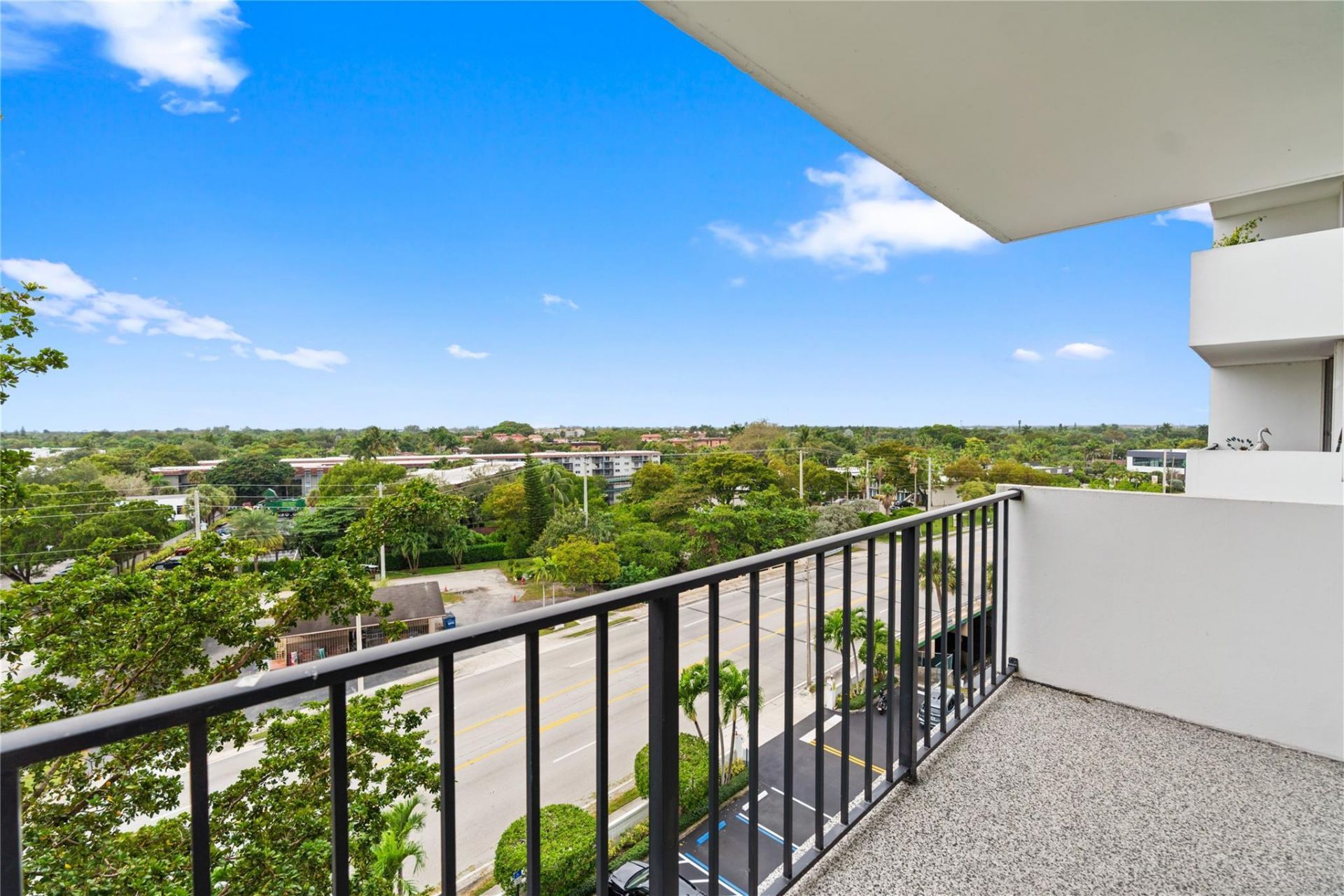 1800 N Andrews Avenue, Unit 7J, Fort Lauderdale, FL 33311 Photo