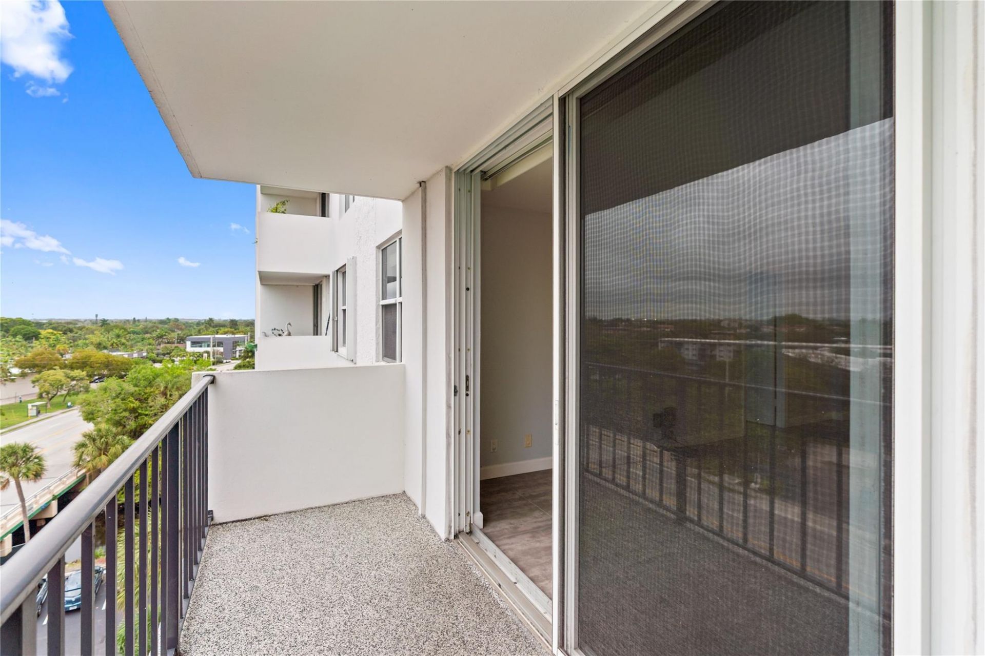 1800 N Andrews Avenue, Unit 7J, Fort Lauderdale, FL 33311 Photo