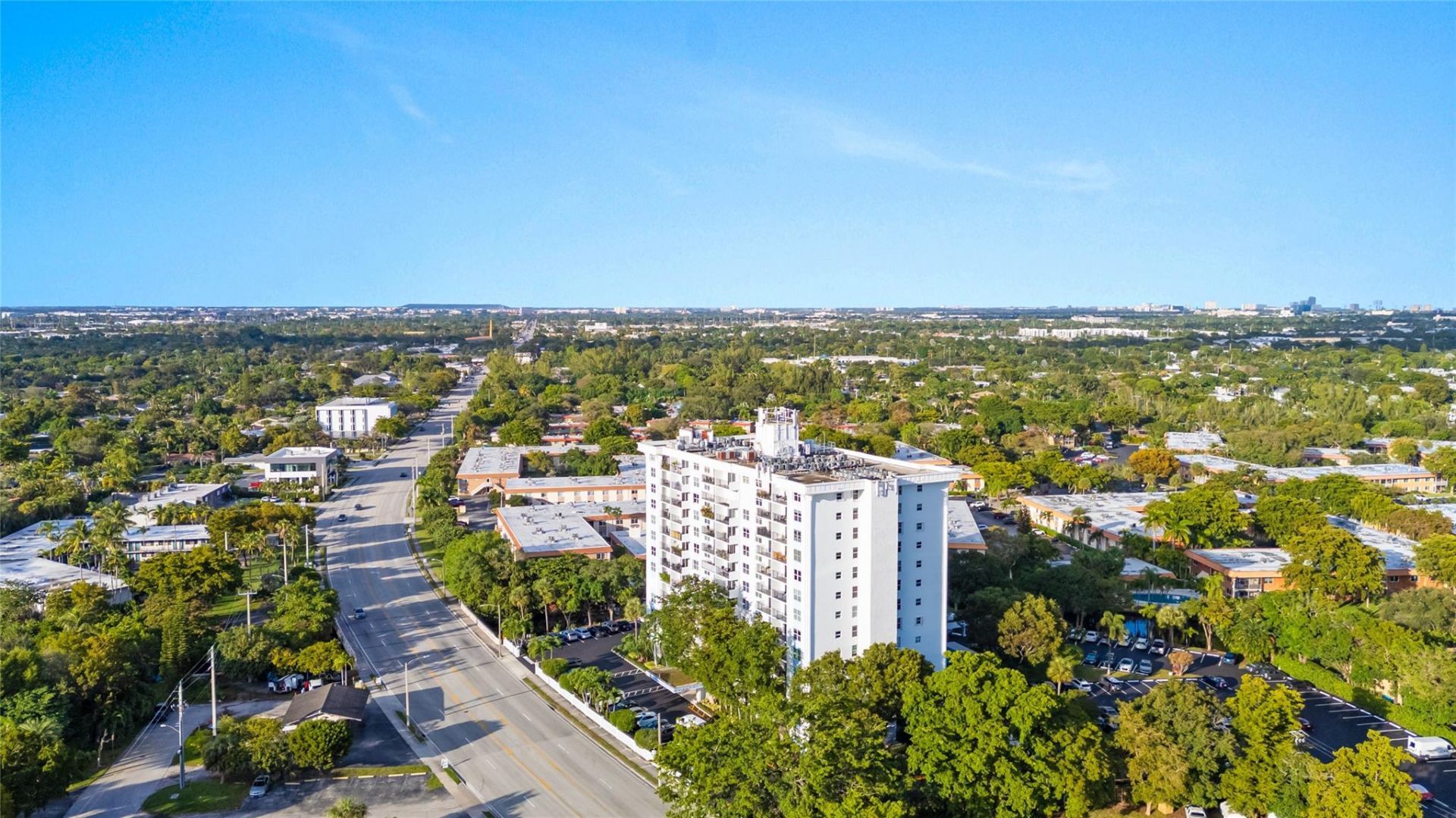 1800 N Andrews Avenue, Unit 7J, Fort Lauderdale, FL 33311 Photo