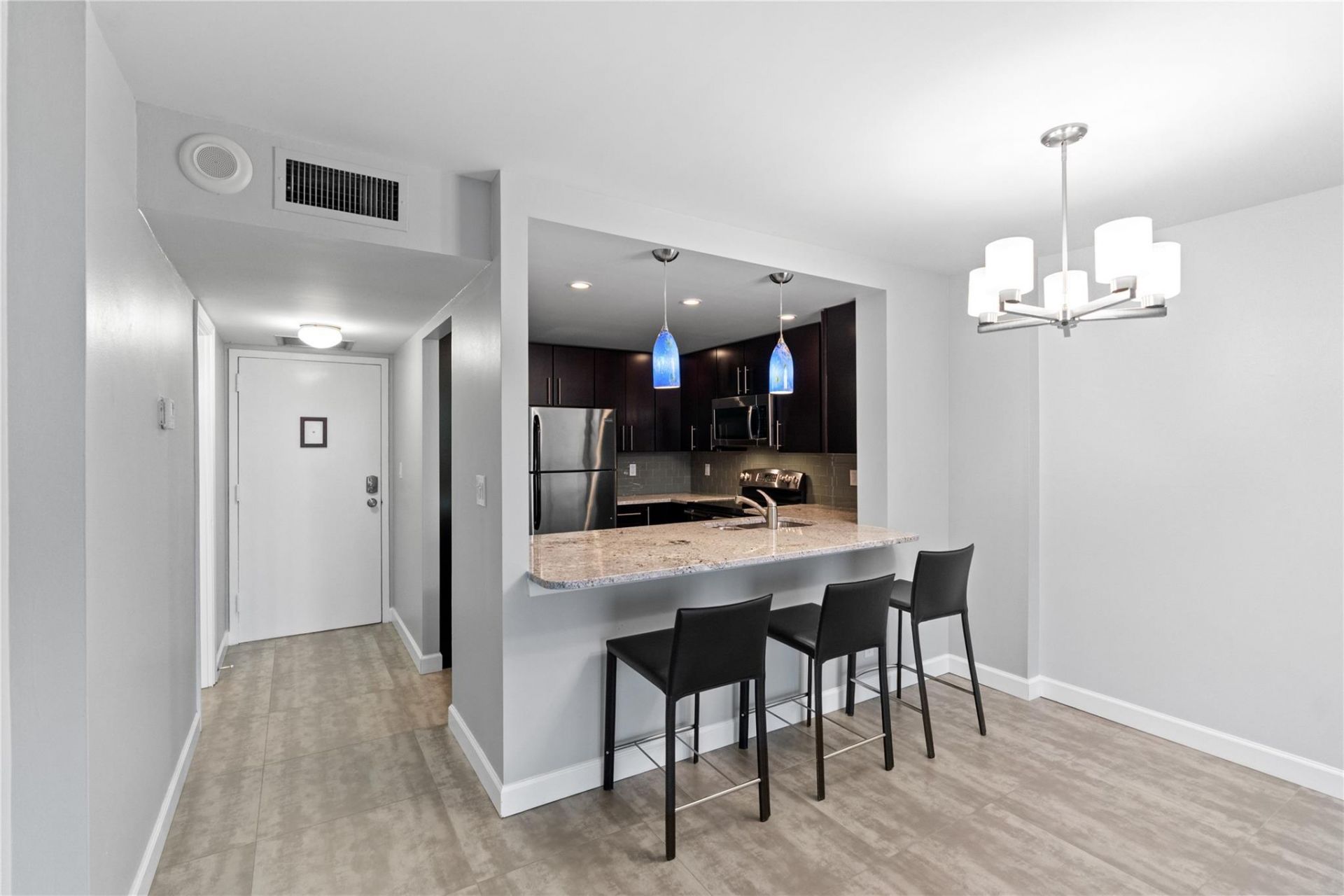 1800 N Andrews Avenue, Unit 7J, Fort Lauderdale, FL 33311 Photo