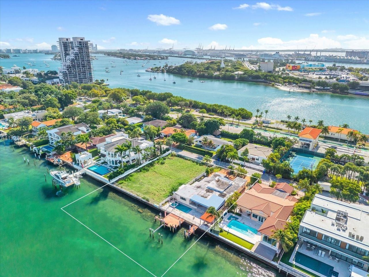 Please Call For Address, Miami, FL 33139 Photo