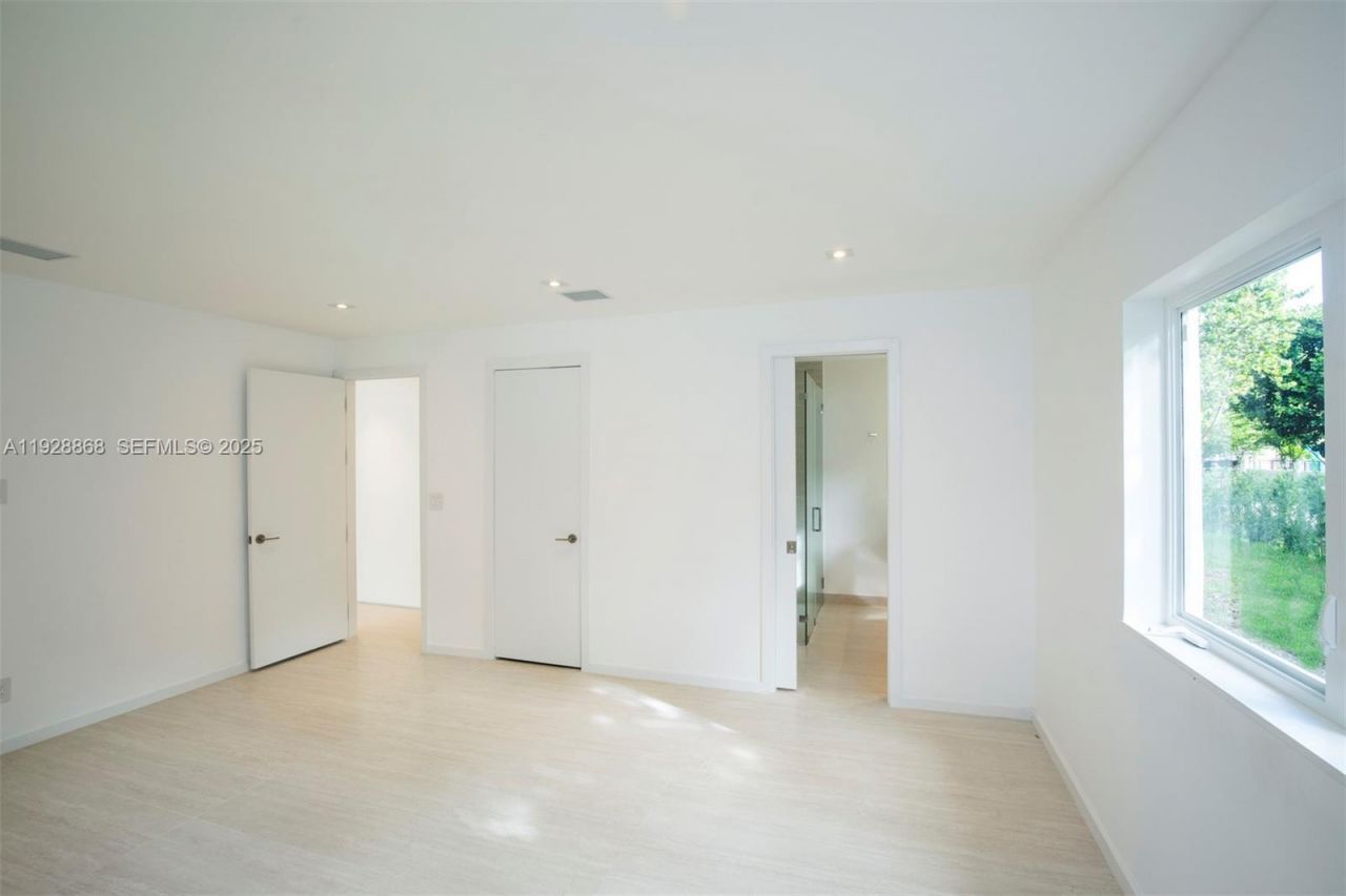 145 S Prospect Dr, Coral Gables, FL 33133 Photo