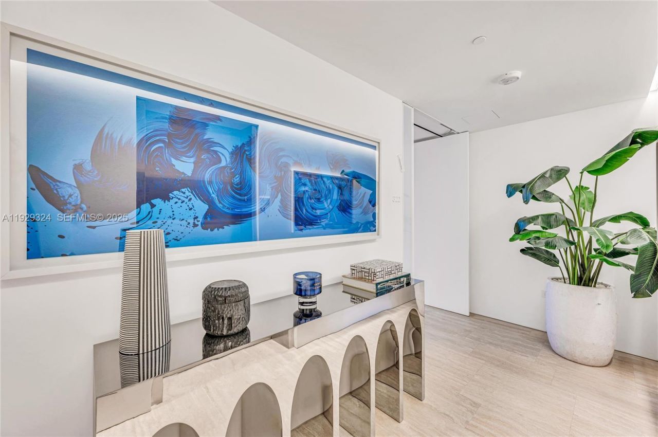 9111 Collins Ave, Unit N-322, Surfside, FL 33154 Photo