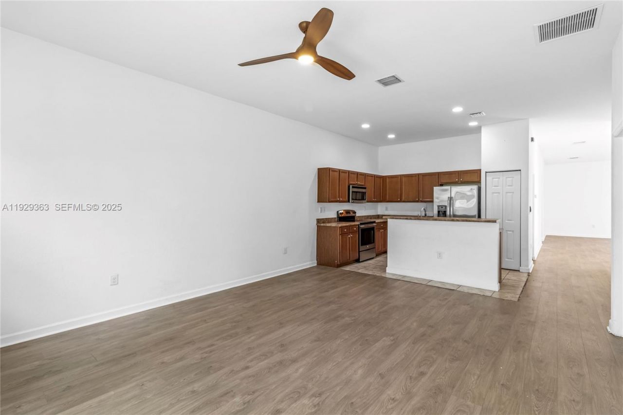 3560 W 88 St, Unit 3560, Hialeah, FL 33018 Photo