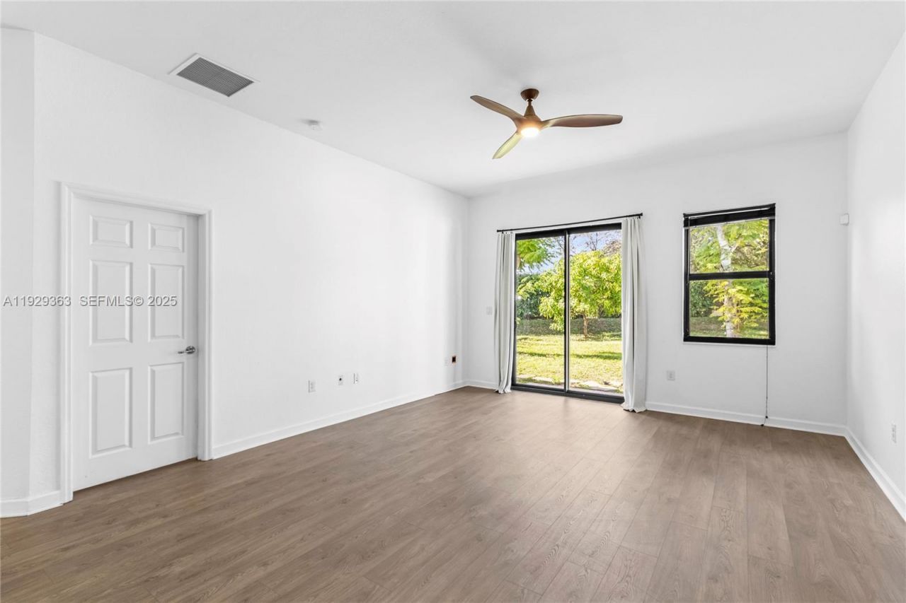 3560 W 88 St, Unit 3560, Hialeah, FL 33018 Photo