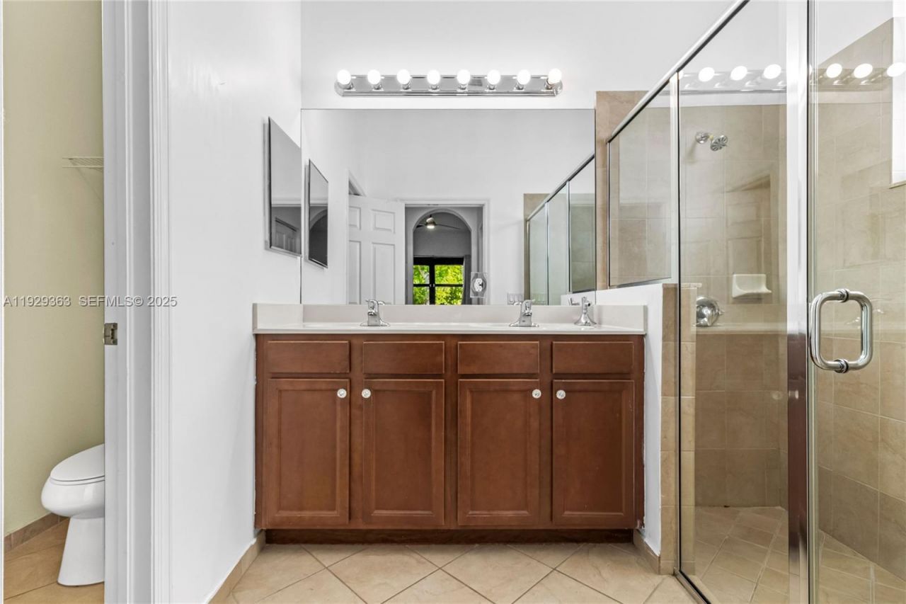 3560 W 88 St, Unit 3560, Hialeah, FL 33018 Photo