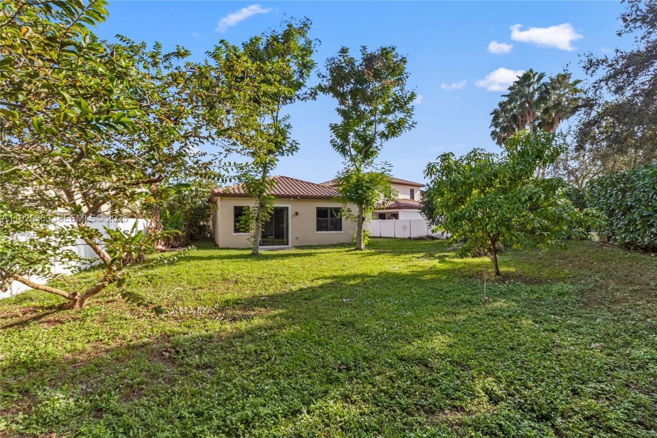 3560 W 88 St, Unit 3560, Hialeah, FL 33018 Photo