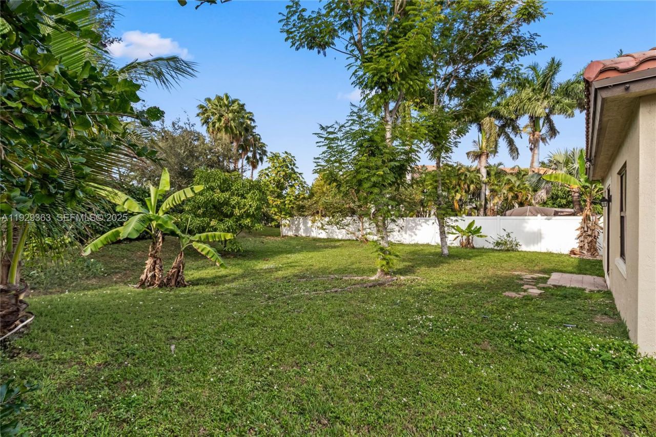 3560 W 88 St, Unit 3560, Hialeah, FL 33018 Photo