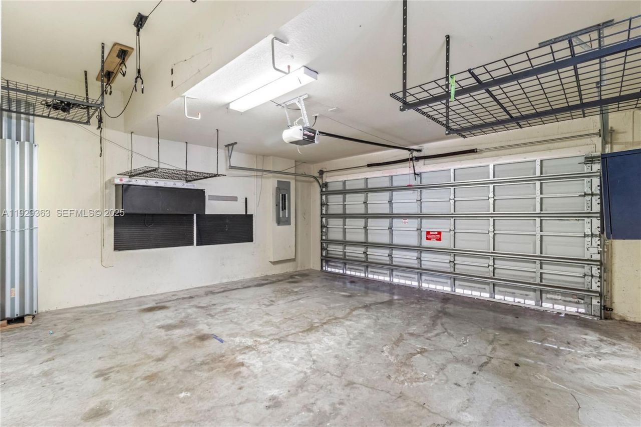 3560 W 88 St, Unit 3560, Hialeah, FL 33018 Photo