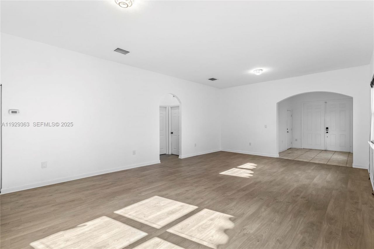 3560 W 88 St, Unit 3560, Hialeah, FL 33018 Photo