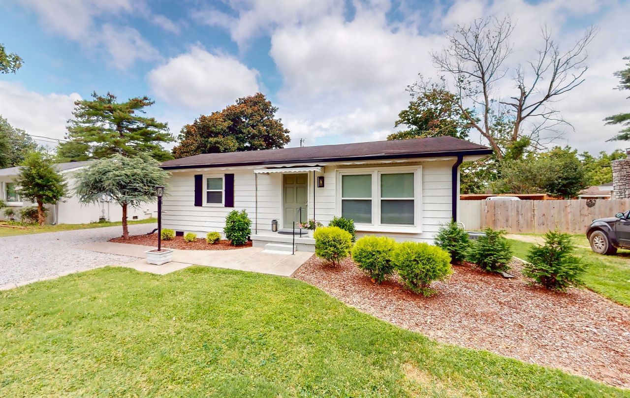 1253 Chickering Dr, Franklin, TN 37064 Main Photo