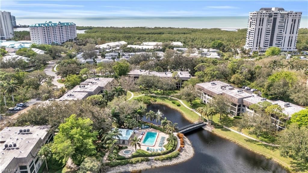5964 Pelican Bay Blvd, Unit 415, Naples, FL 34108 Photo