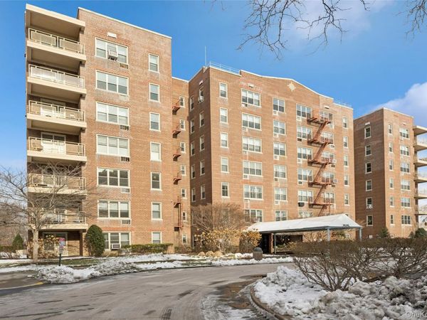 2345 Bell Boulevard, Unit 3F, Bayside, NY 11360