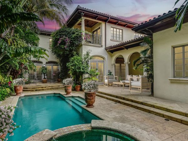 446 Brazilian Avenue, Palm Beach, FL 33480