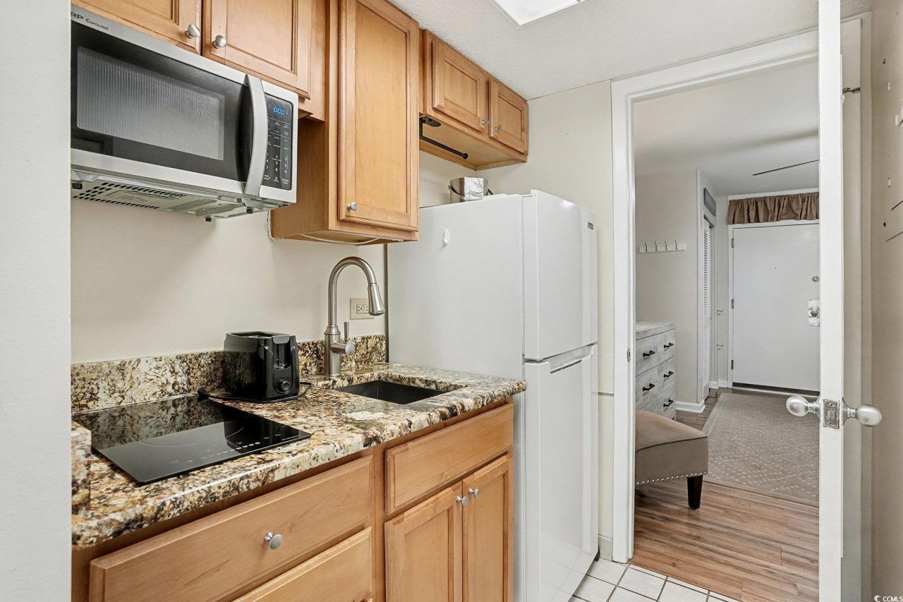 7500 North Ocean Blvd. Photo 10