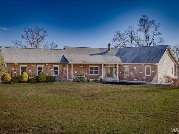 8315 Highway J, Unincorporated, MO 63775