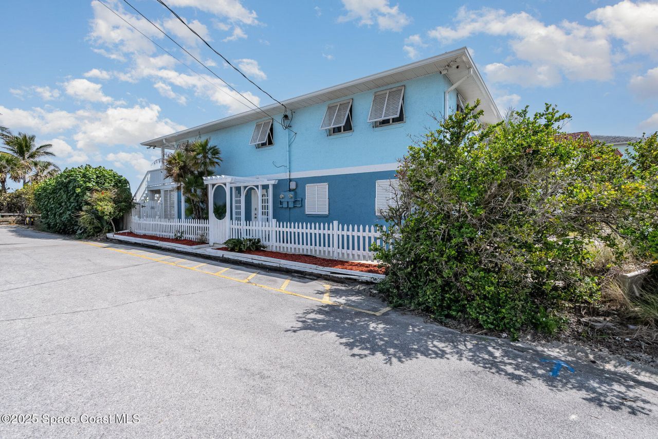 8112 Presidential Court, Cape Canaveral, FL 32920 Photo