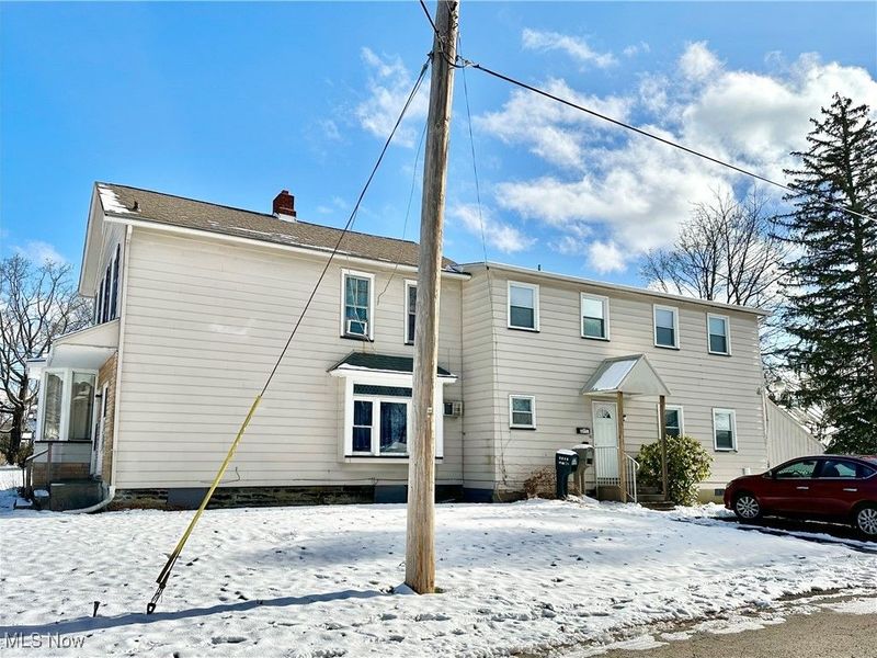 1132 Woodland Avenue NE, Warren, OH 44483 Photo 3