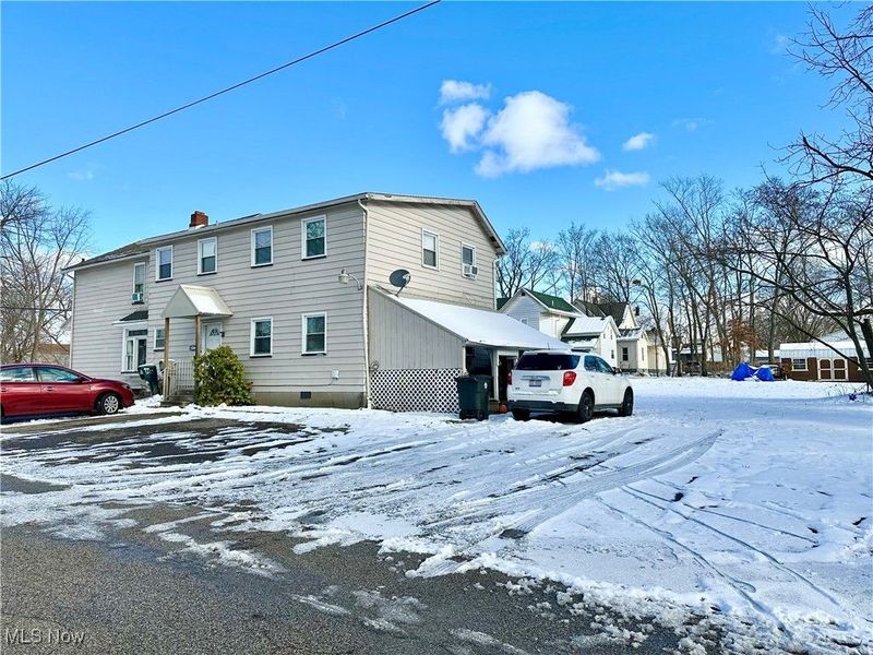 1132 Woodland Avenue NE, Warren, OH 44483 Photo 5