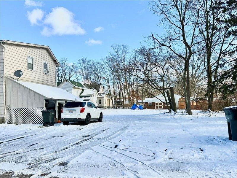 1132 Woodland Avenue NE, Warren, OH 44483 Photo 7