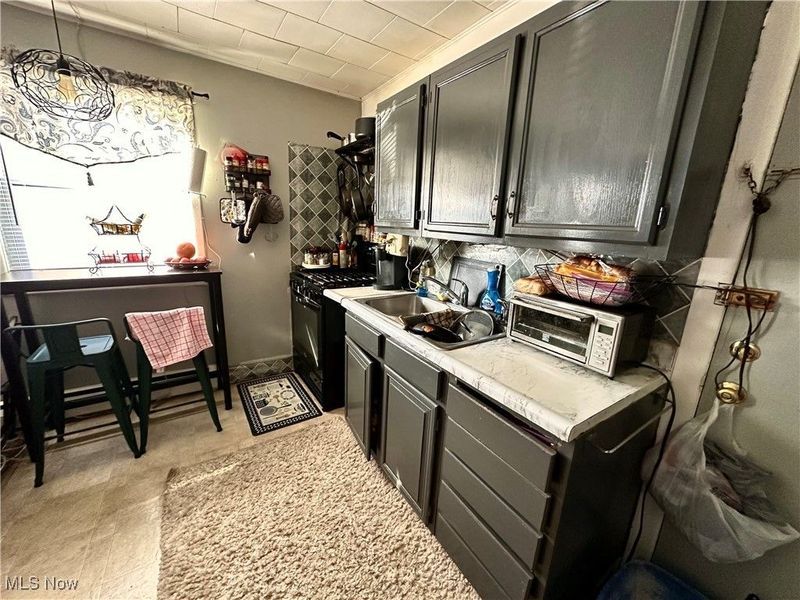1132 Woodland Avenue NE, Warren, OH 44483 Photo 9