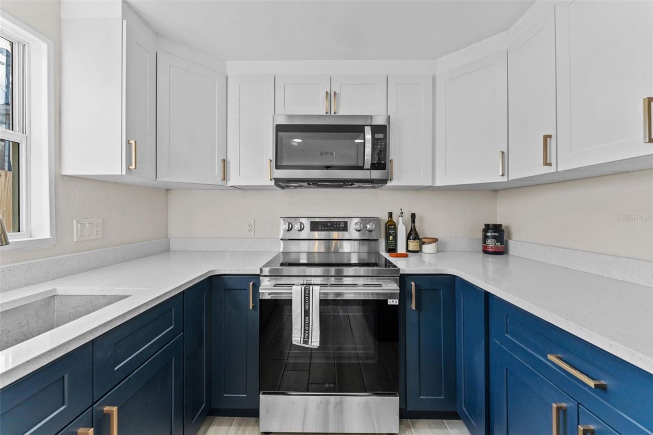 5501 Denver Street Ne, Saint Petersburg, FL 33703 Photo