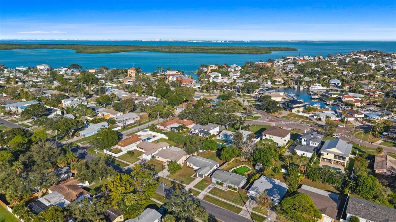 5501 Denver Street Ne, Saint Petersburg, FL 33703 Photo