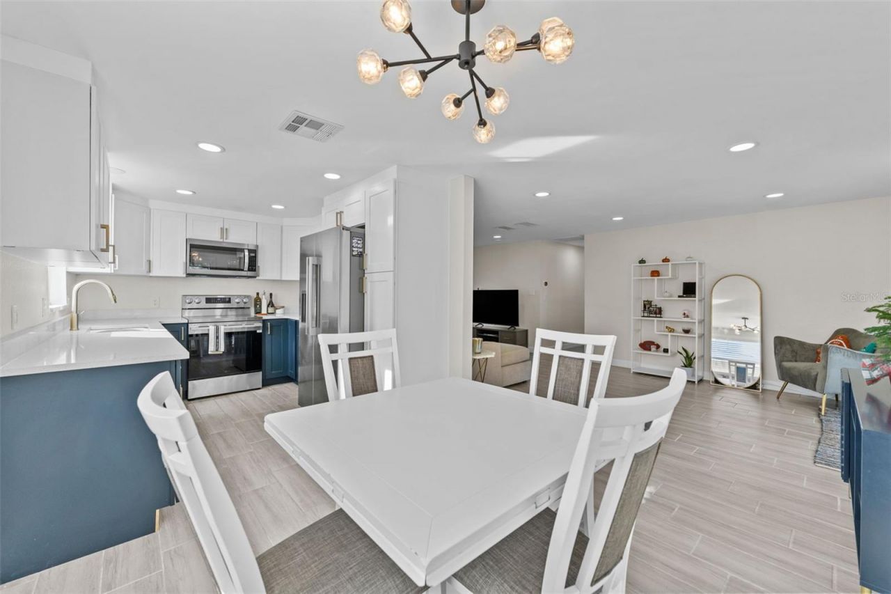 5501 Denver Street Ne, Saint Petersburg, FL 33703 Photo