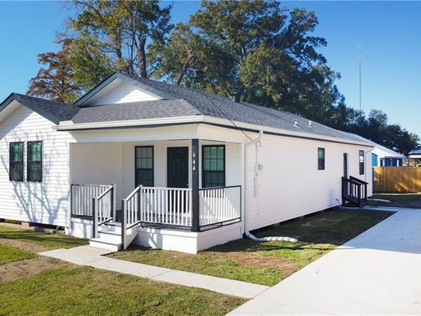 644 W 5TH Street, LaPlace, LA 70068