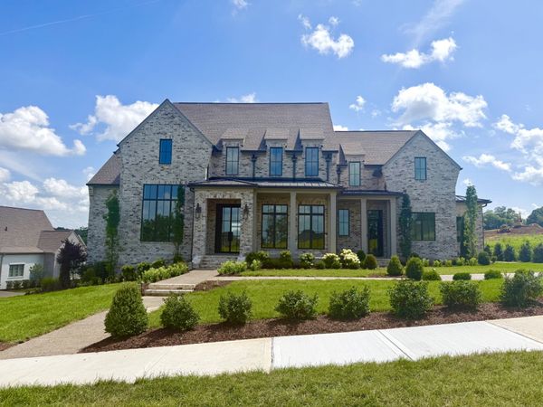 9811 Easton Dr, Brentwood, TN 37027