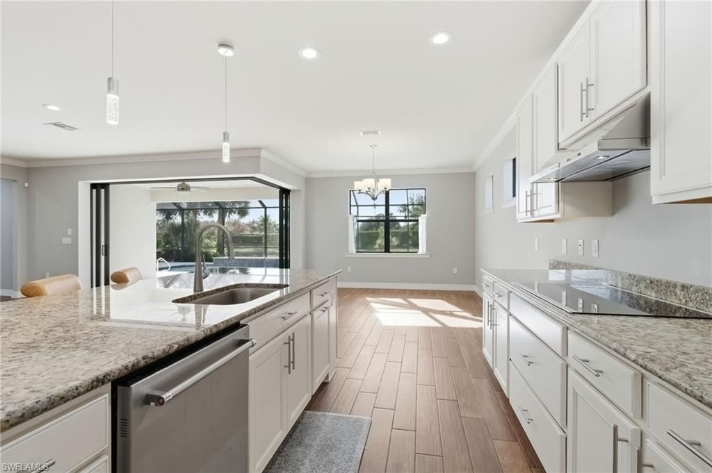 11701 Bowes Cir, Fort Myers, FL 33913 Photo