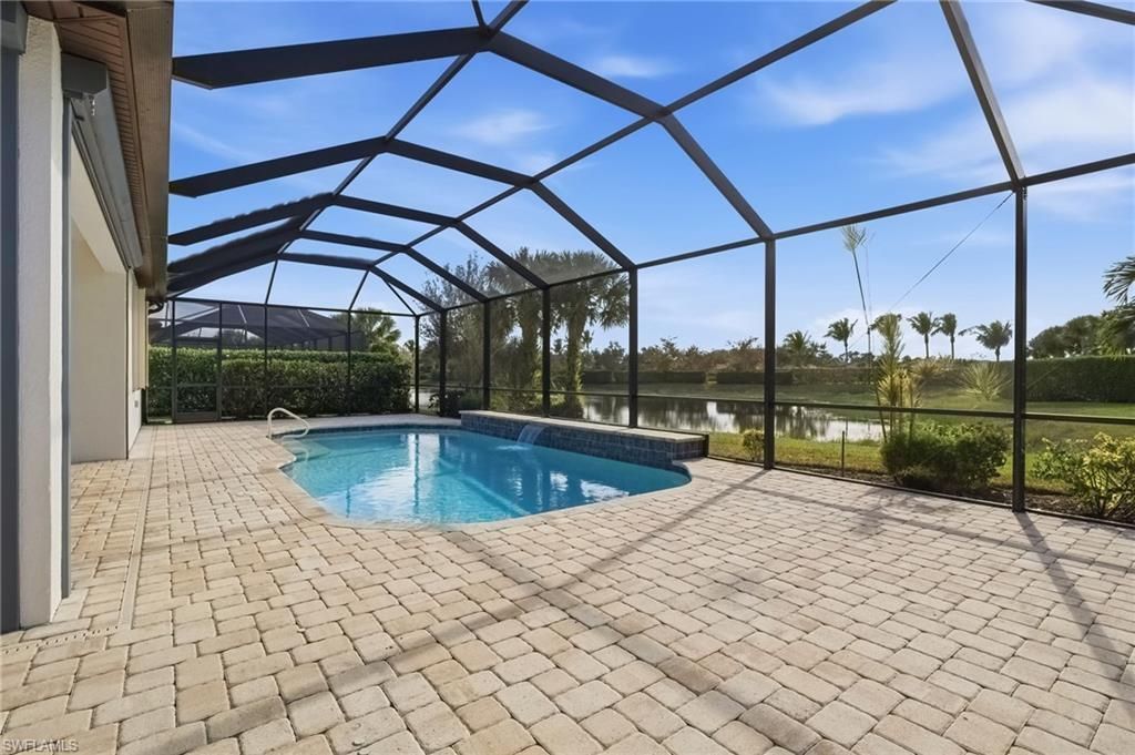 11701 Bowes Cir, Fort Myers, FL 33913 Photo