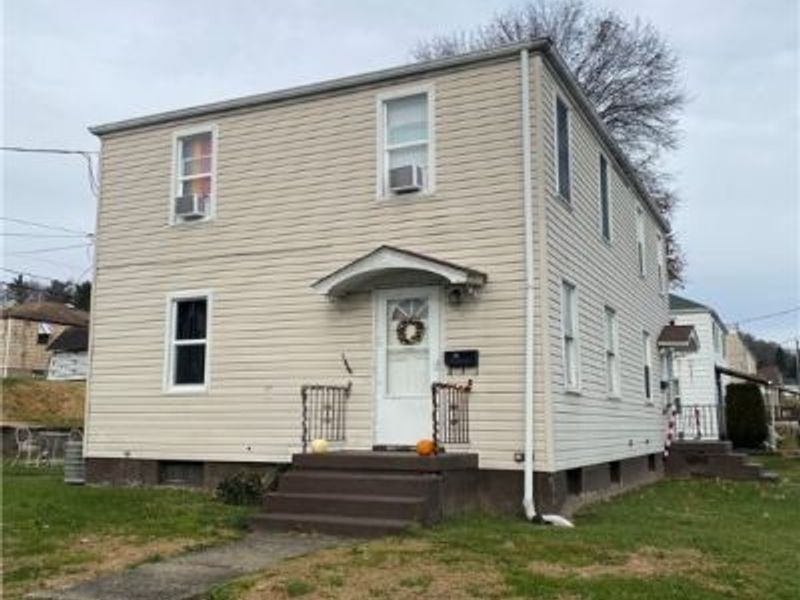 101 W 39th Street, Shadyside, OH 43947 Photo 1