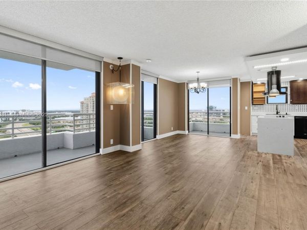 3300 NE 192nd St, Unit LP06, Aventura, FL 33180