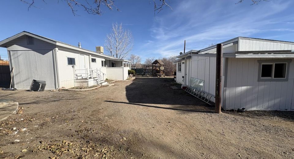 5884 Leon Drive, Sun Valley, NV 89433 Photo