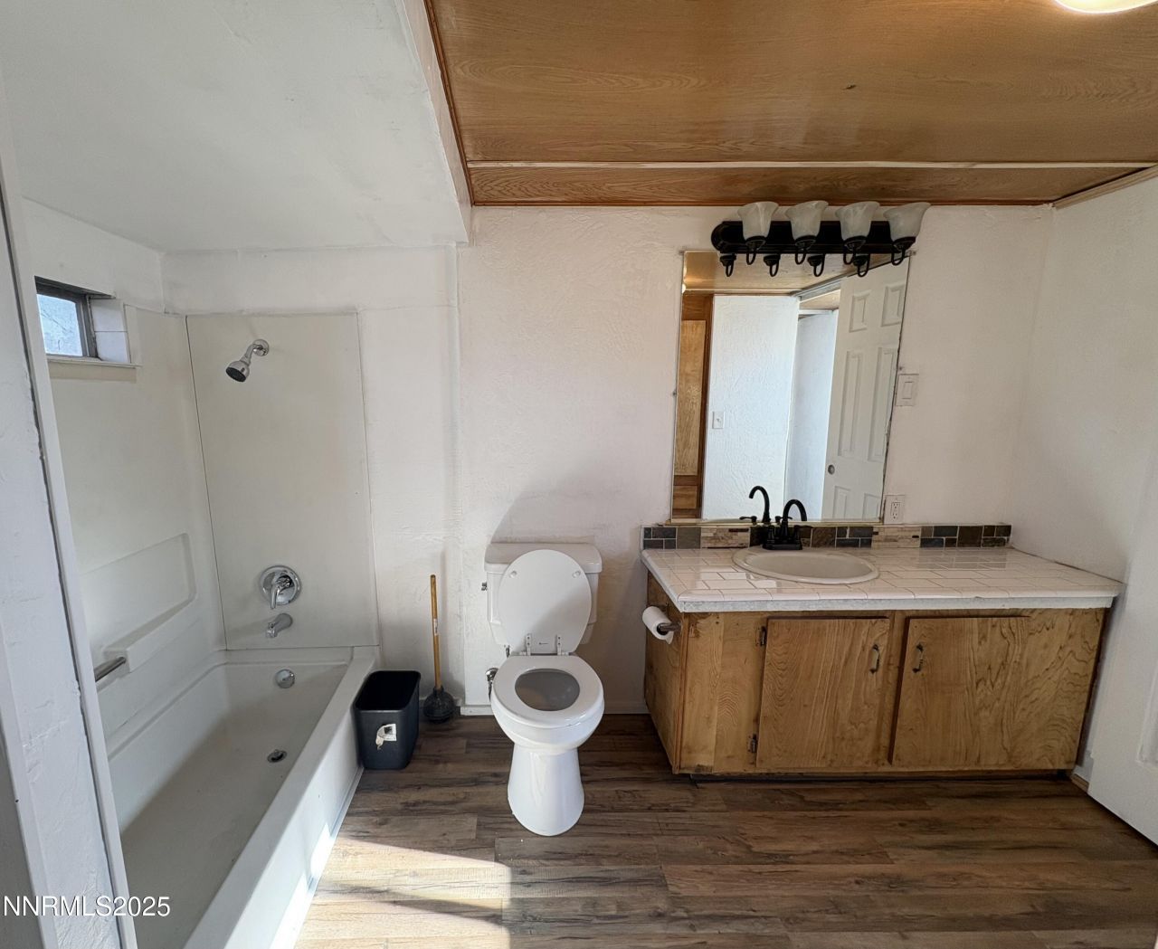 5884 Leon Drive, Sun Valley, NV 89433 Photo