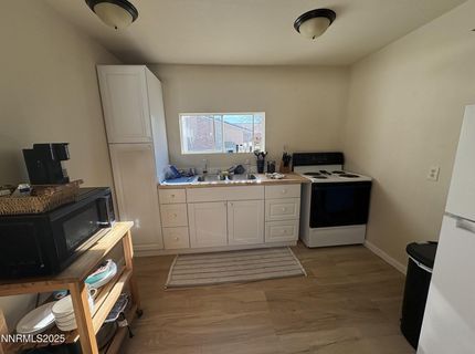 5884 Leon Drive, Sun Valley, NV 89433 Photo