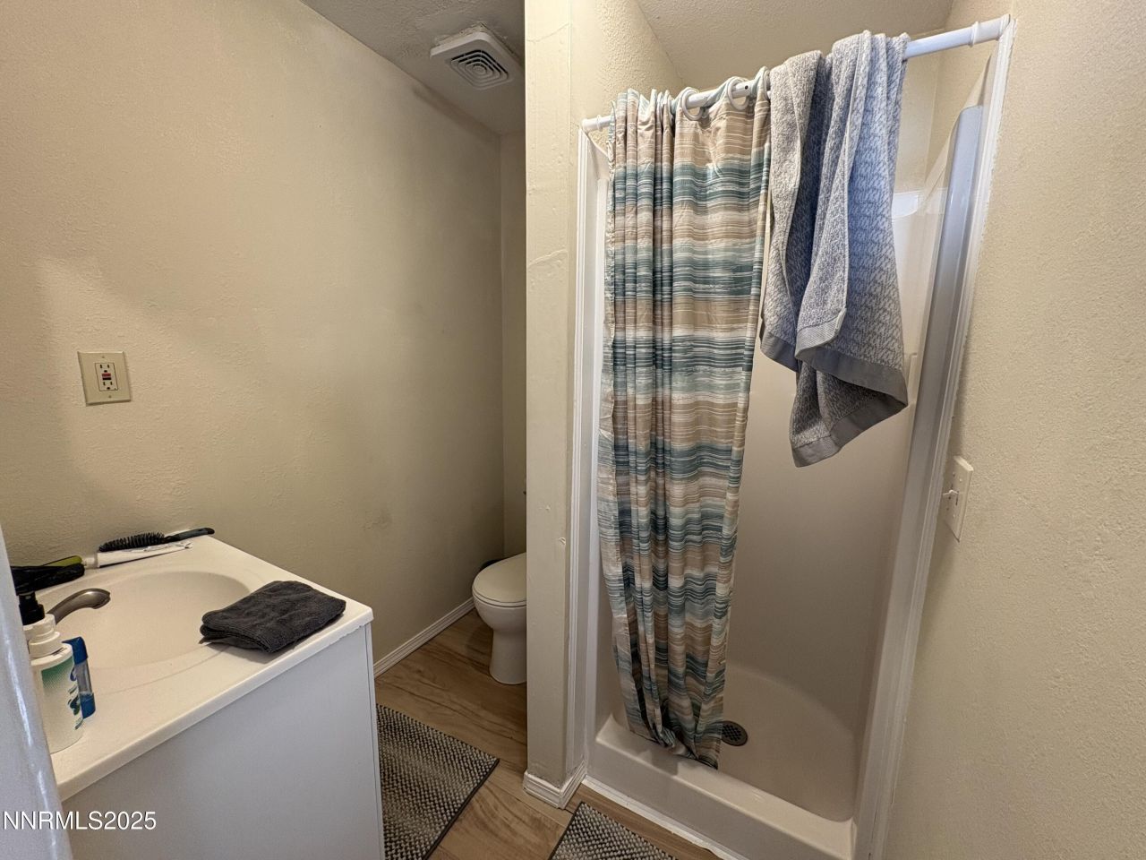 5884 Leon Drive, Sun Valley, NV 89433 Photo