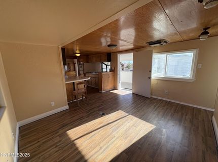 5884 Leon Drive, Sun Valley, NV 89433 Photo