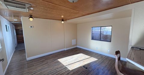 5884 Leon Drive, Sun Valley, NV 89433 Photo